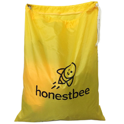 Hochleistungs-Zoll-Stoff-Zugschnur-Tasche des Polyester-210D 22x28